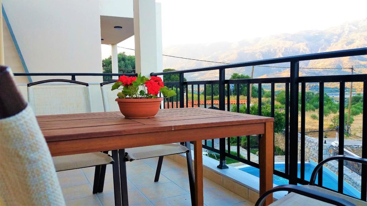 Petrochori Aparthotel Luaran gambar