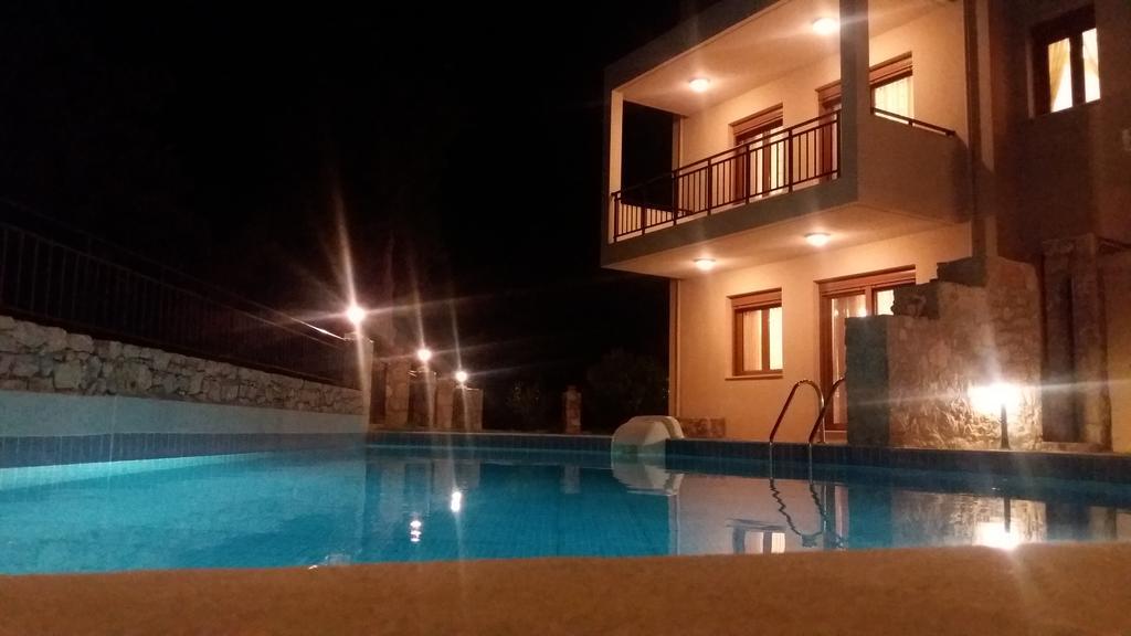 Petrochori Aparthotel Luaran gambar