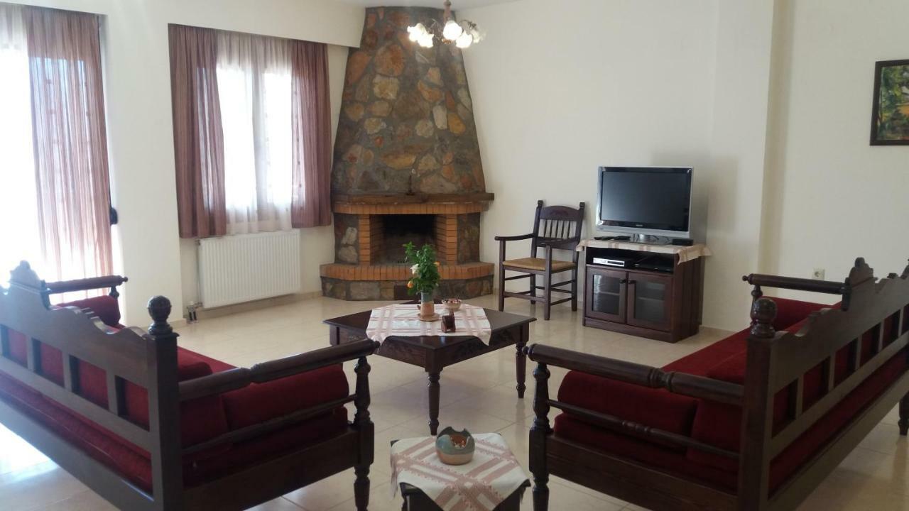 Petrochori Aparthotel Luaran gambar